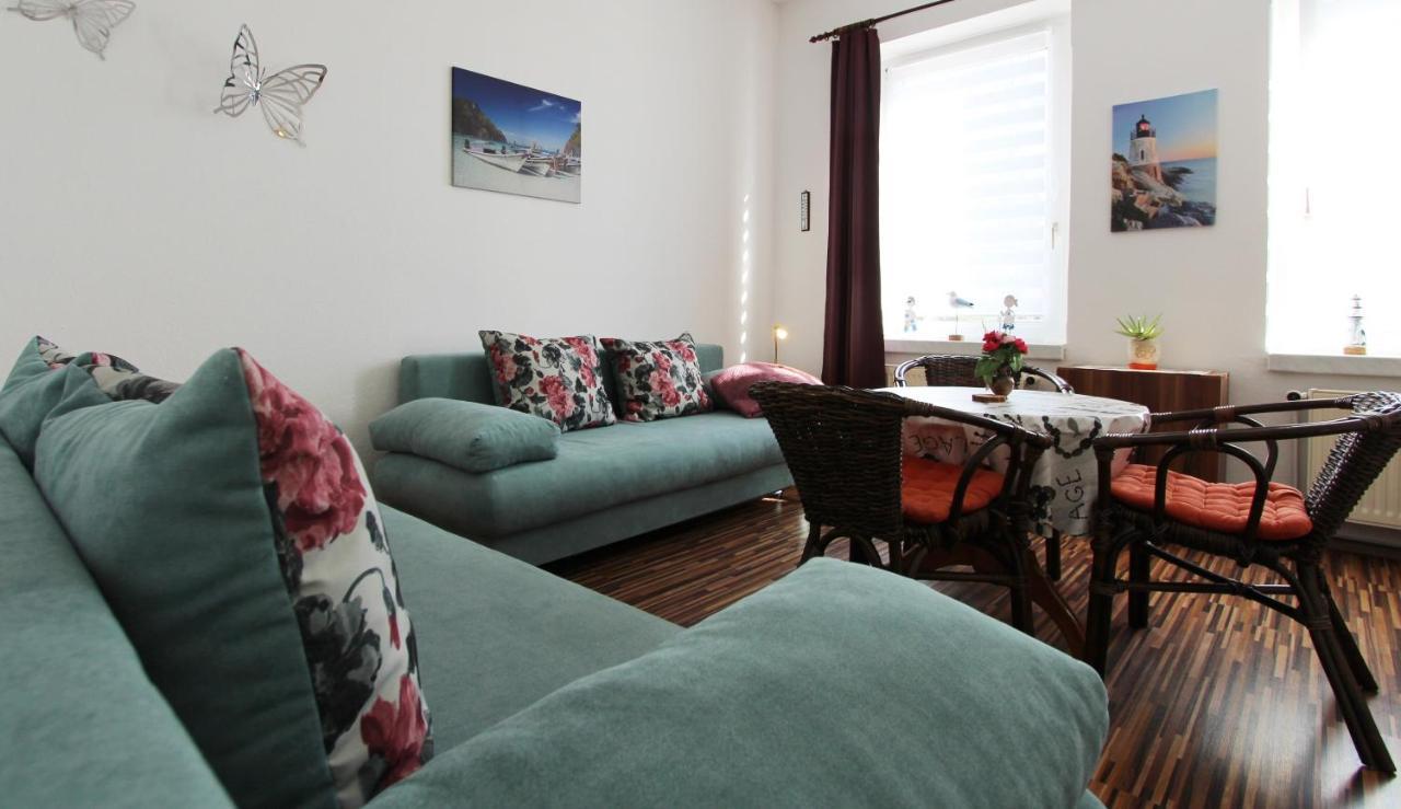 Ferienwohnung Familienwohnung Kröpelin المظهر الخارجي الصورة