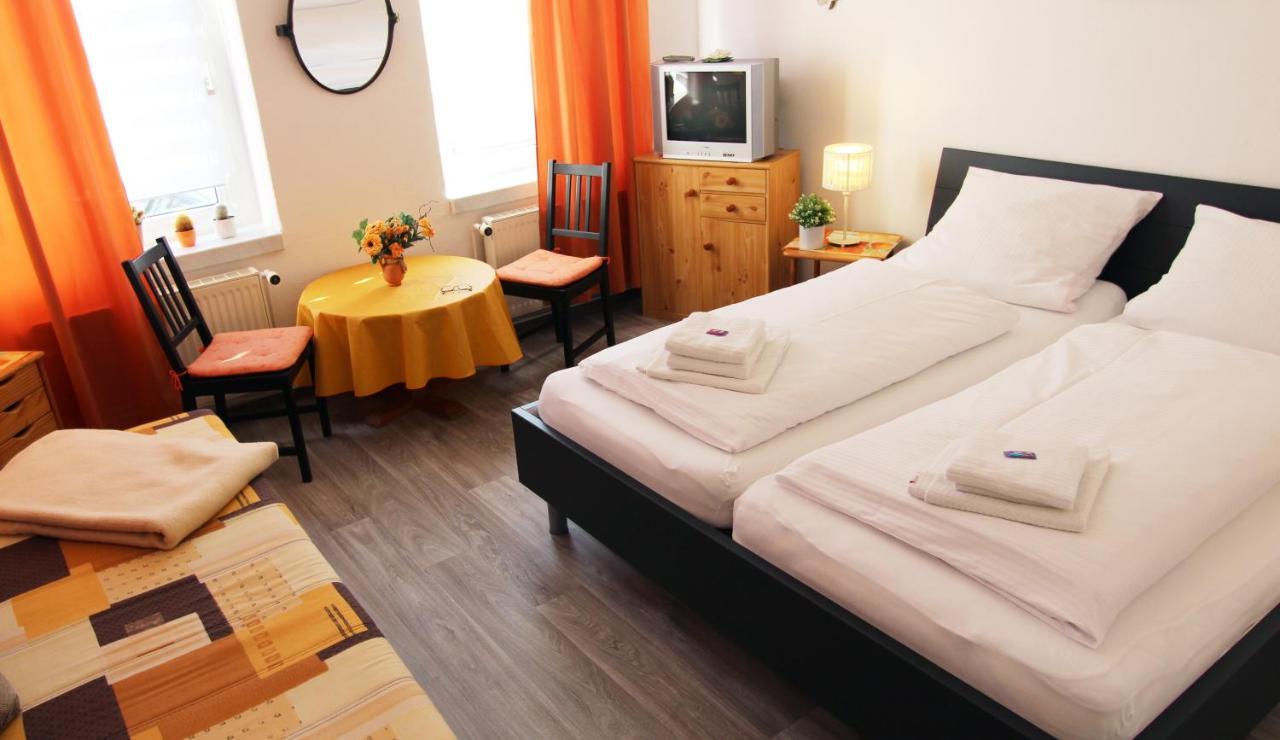 Ferienwohnung Familienwohnung Kröpelin المظهر الخارجي الصورة