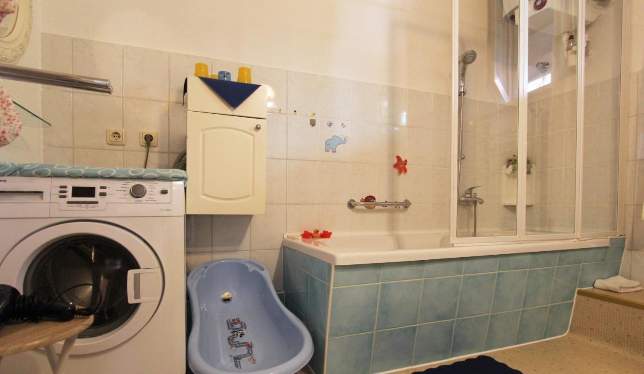 Ferienwohnung Familienwohnung Kröpelin المظهر الخارجي الصورة