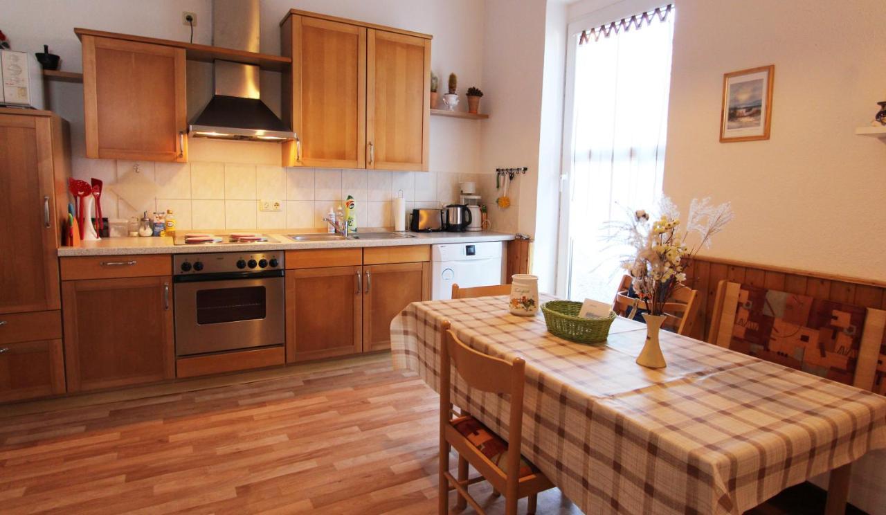 Ferienwohnung Familienwohnung Kröpelin المظهر الخارجي الصورة